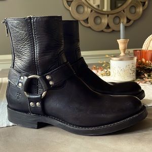 Men’s Frye Moto style boots 9M